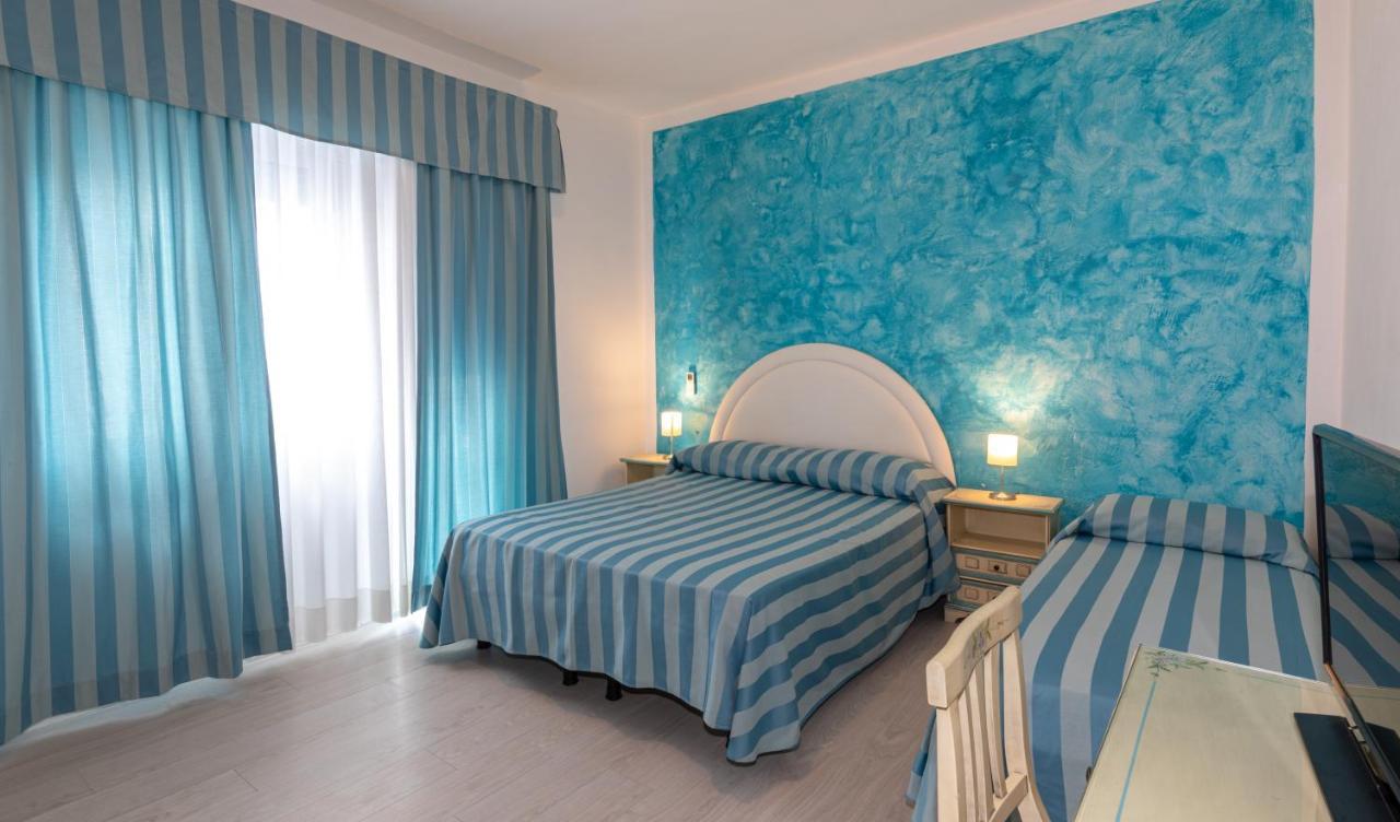 Hotel Paolina 利多迪迪耶索洛 外观 照片